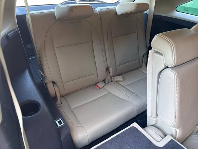 2017 Acura MDX w/Advance & Entertainment Pkgs