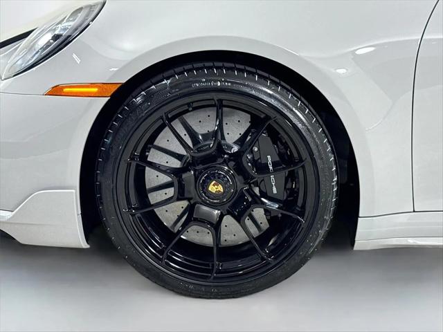 2024 Porsche 911 Turbo S