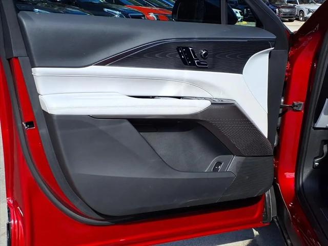 2026 Cadillac iQ Luxury AWD