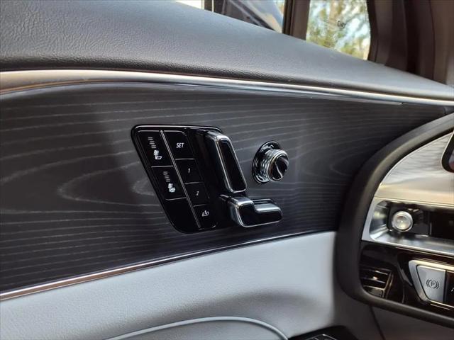 2026 Cadillac iQ Luxury AWD