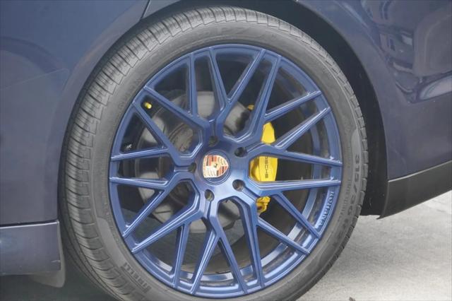 2011 Porsche Panamera 2