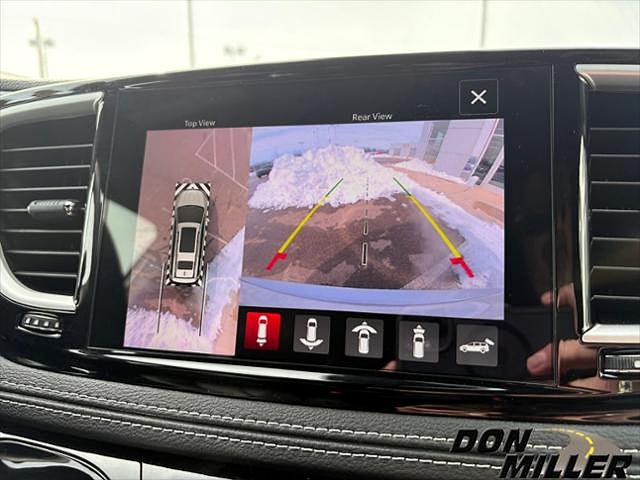 2026 Chrysler Pacifica Select AWD