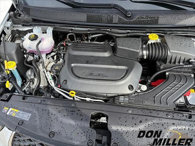 2026 Chrysler Pacifica Select AWD