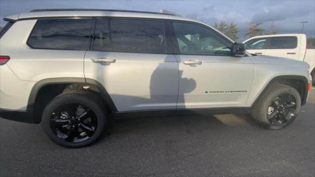 2025 Jeep Grand Cherokee L Altitude X 4x4