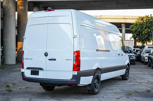 2026 Mercedes-Benz Sprinter Cargo Van High Roof 4-Cyl Diesel