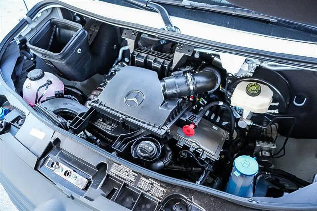 2026 Mercedes-Benz Sprinter Cargo Van High Roof 4-Cyl Diesel