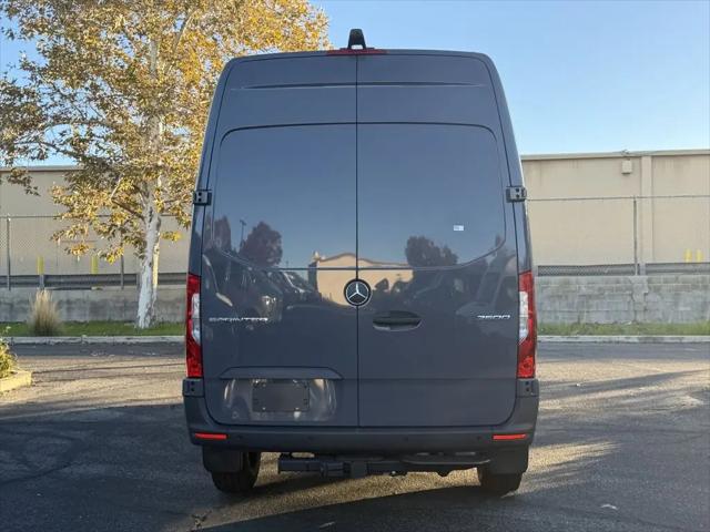2026 Mercedes-Benz Sprinter 2500 Standard Roof 4-Cyl Diesel