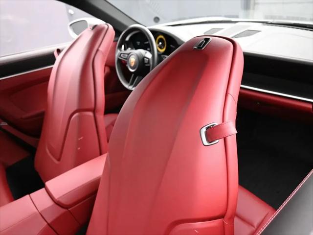 2024 Porsche 911 Carrera T