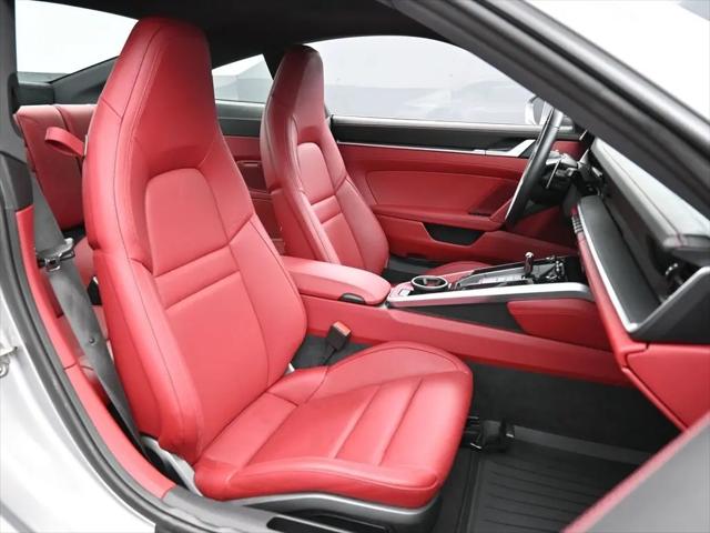 2024 Porsche 911 Carrera T
