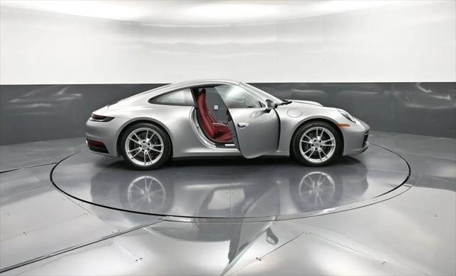 2024 Porsche 911 Carrera T