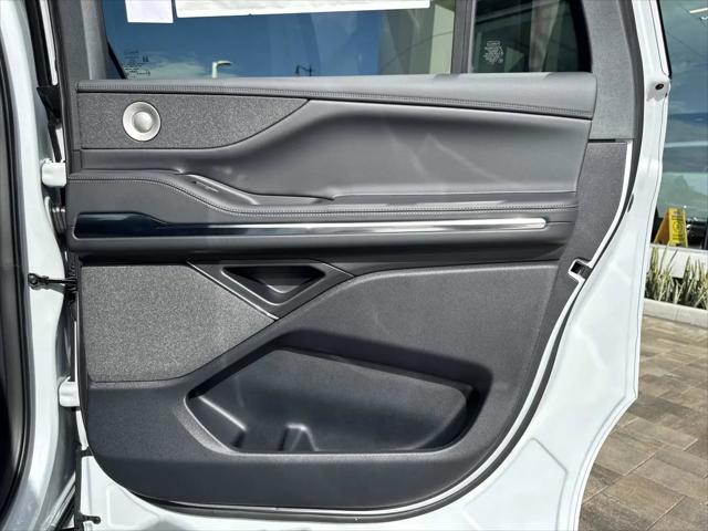 2025 Lincoln Navigator Reserve L