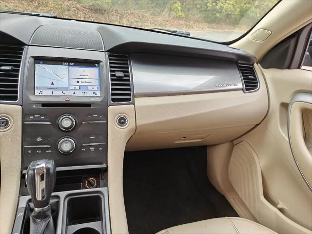 2018 Ford Taurus SEL