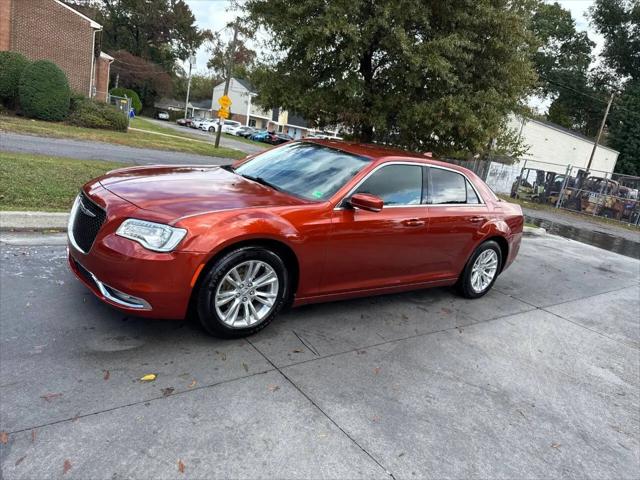 2021 Chrysler 300 Touring L