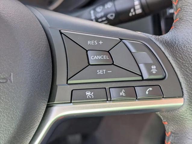 2025 Nissan Versa 1.6 SR