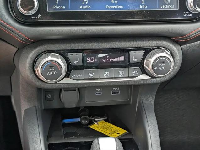 2025 Nissan Versa 1.6 SR