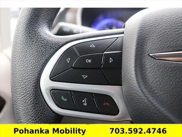 2020 Chrysler Voyager L
