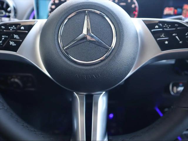 2025 Mercedes-Benz GLB GLB 250