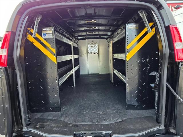 2023 GMC Savana Cargo RWD 3500 Extended Wheelbase Work Van