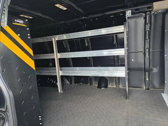 2023 GMC Savana Cargo RWD 3500 Extended Wheelbase Work Van