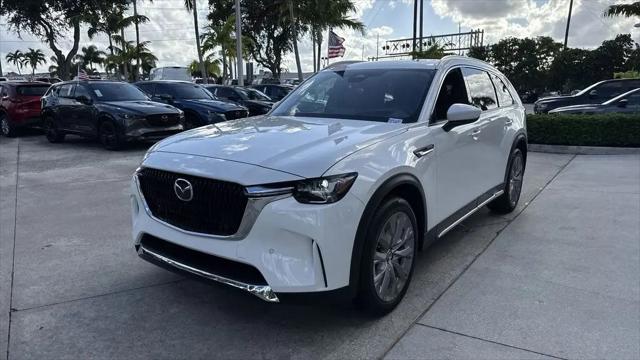 2025 Mazda X-90 3.3 Turbo Premium Plus Package