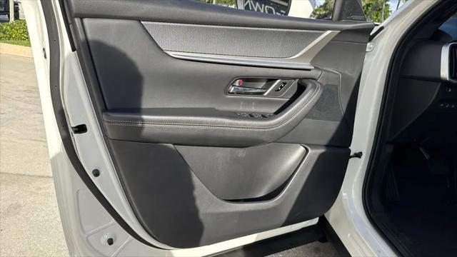2025 Mazda X-90 3.3 Turbo Premium Plus Package