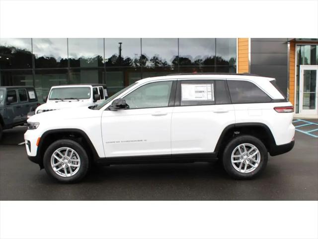 2025 Jeep Grand Cherokee Laredo X 4x2