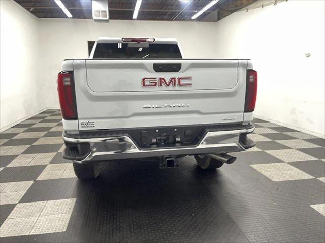 2026 GMC Sierra 2500HD Crew Cab, Standard Bed, SLT, 4WD