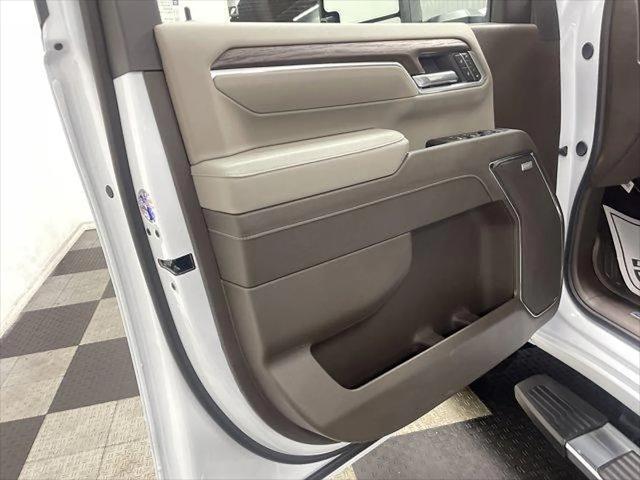 2026 GMC Sierra 2500HD Crew Cab, Standard Bed, SLT, 4WD