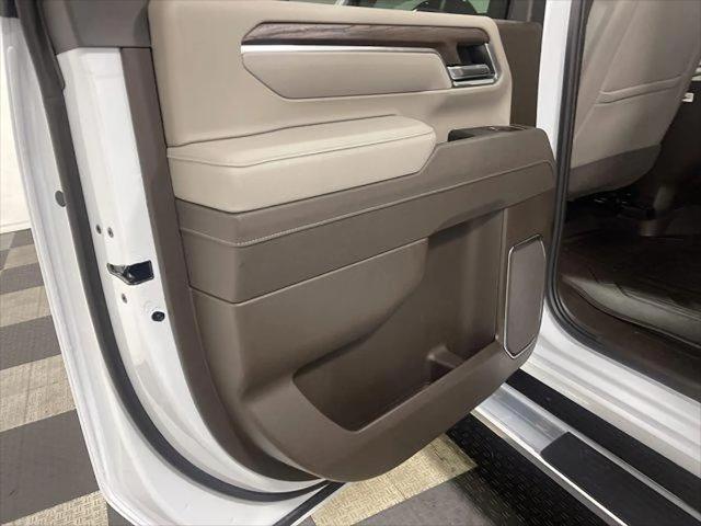 2026 GMC Sierra 2500HD Crew Cab, Standard Bed, SLT, 4WD