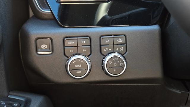 2026 GMC Sierra 3500HD Crew Cab, Long Bed, SLT Dual Rear Wheel, 4WD