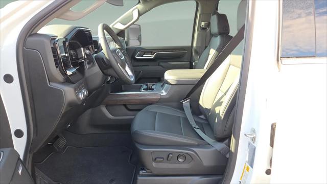 2026 GMC Sierra 3500HD Crew Cab, Long Bed, SLT Dual Rear Wheel, 4WD