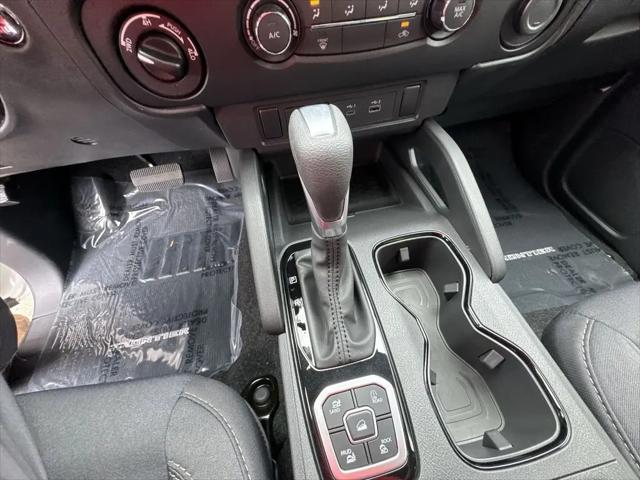 2026 Nissan Frontier Crew Cab SV 4x4