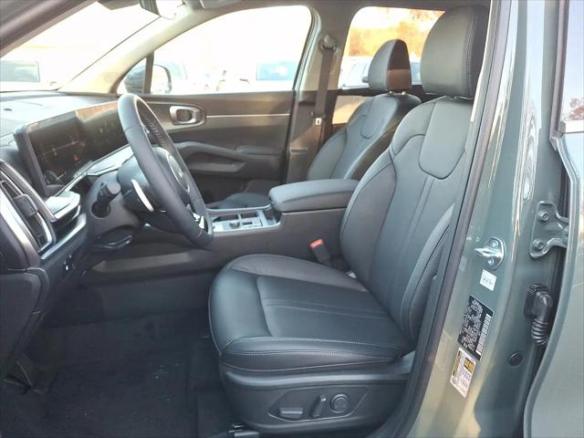 2025 Kia Sorento Hybrid EX