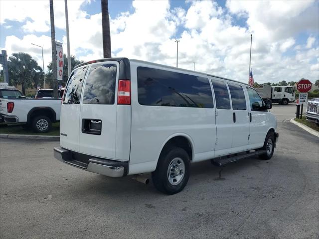 2020 Chevrolet Express Passenger RWD 3500 Extended Wheelbase LT