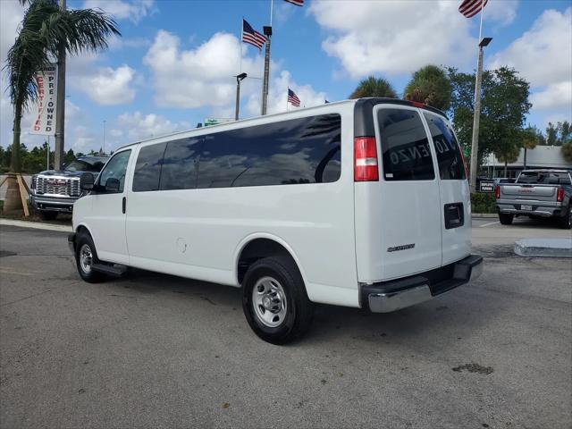 2020 Chevrolet Express Passenger RWD 3500 Extended Wheelbase LT