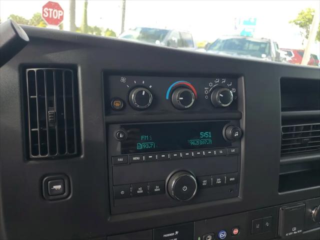 2020 Chevrolet Express Passenger RWD 3500 Extended Wheelbase LT