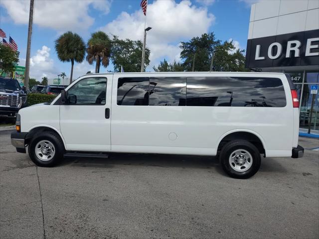 2020 Chevrolet Express Passenger RWD 3500 Extended Wheelbase LT
