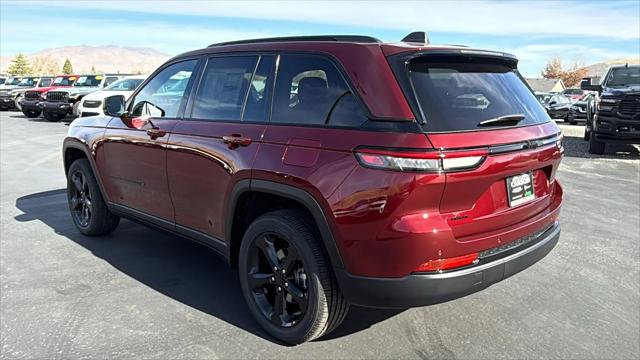 2025 Jeep Grand Cherokee Altitude X 4x4