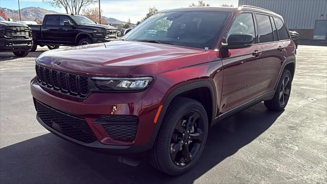 2025 Jeep Grand Cherokee Altitude X 4x4