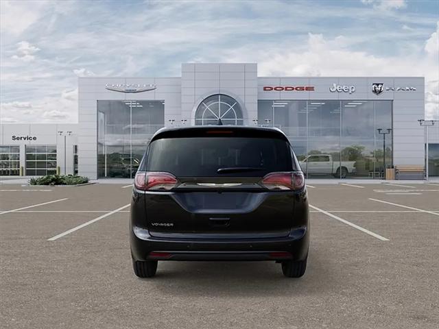 2026 Chrysler Voyager LX