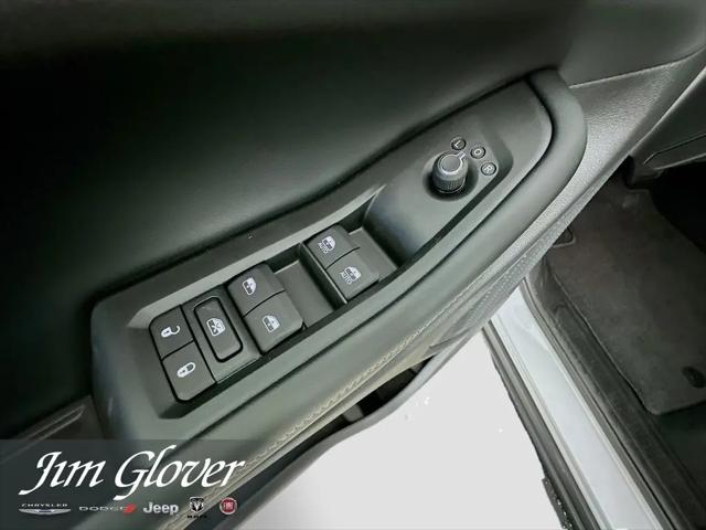 2025 Jeep Grand Cherokee L Altitude X 4x4