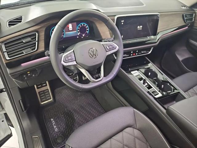 2026 Volkswagen Atlas SEL Premium R-Line