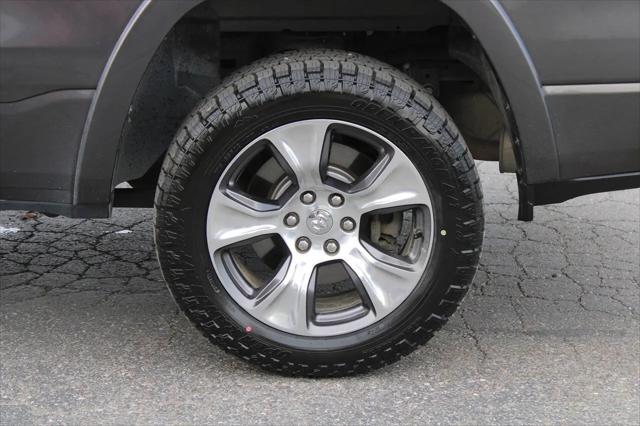 2022 Ram 1500 Laramie Crew Cab 4x4 5'7" Box