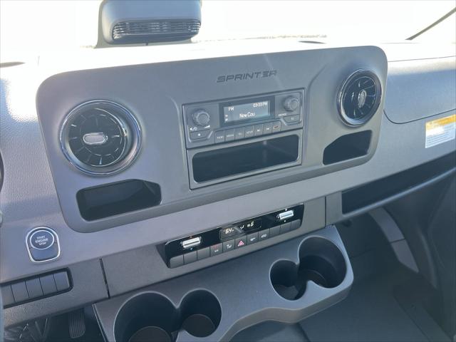 2025 Mercedes-Benz Sprinter 2500 Standard Roof 4-Cyl Diesel HO