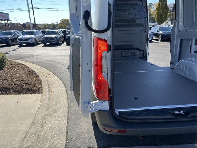 2025 Mercedes-Benz Sprinter 2500 Standard Roof 4-Cyl Diesel HO