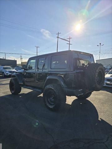 2020 Jeep Wrangler Unlimited Sahara Altitude
