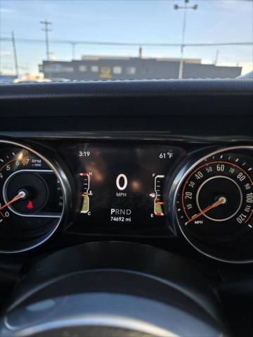 2020 Jeep Wrangler Unlimited Sahara Altitude