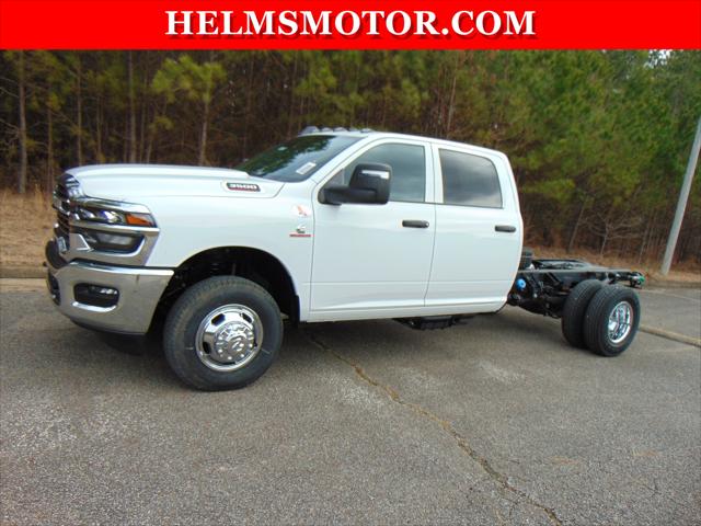 2026 RAM Ram 3500 Chassis Cab RAM 3500 TRADESMAN CREW CAB CHASSIS 4X4 60 CA