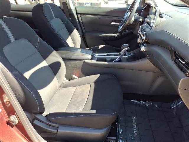 2021 Nissan Sentra SV Xtronic CVT 2021 Nissan Sentra SV Xtronic CVT