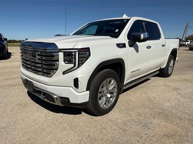 2023 GMC Sierra 1500 4WD Crew Cab Short Box Denali